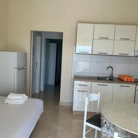 Daire Apartments More Ražanj